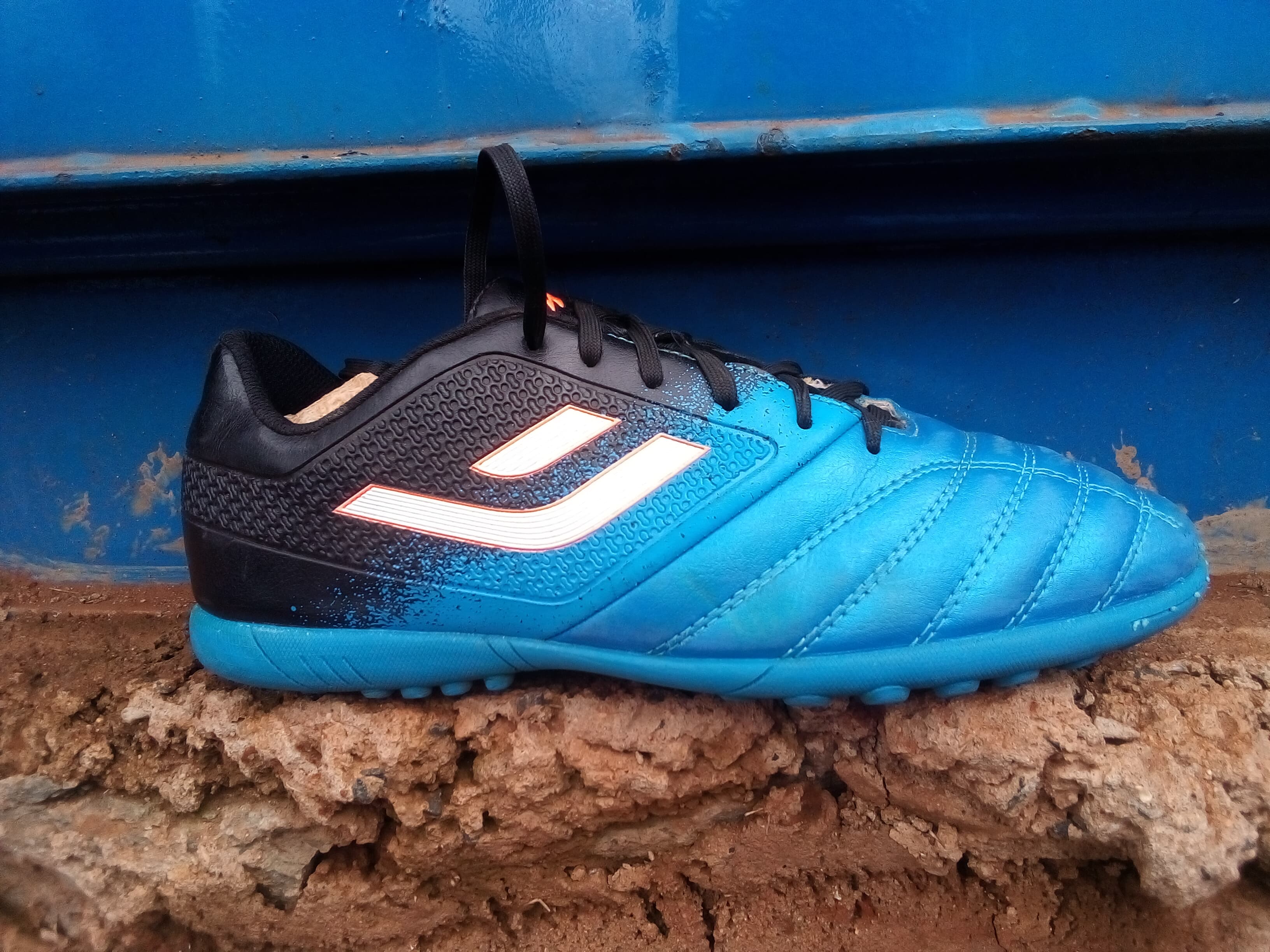 Trainer- boots - Top view