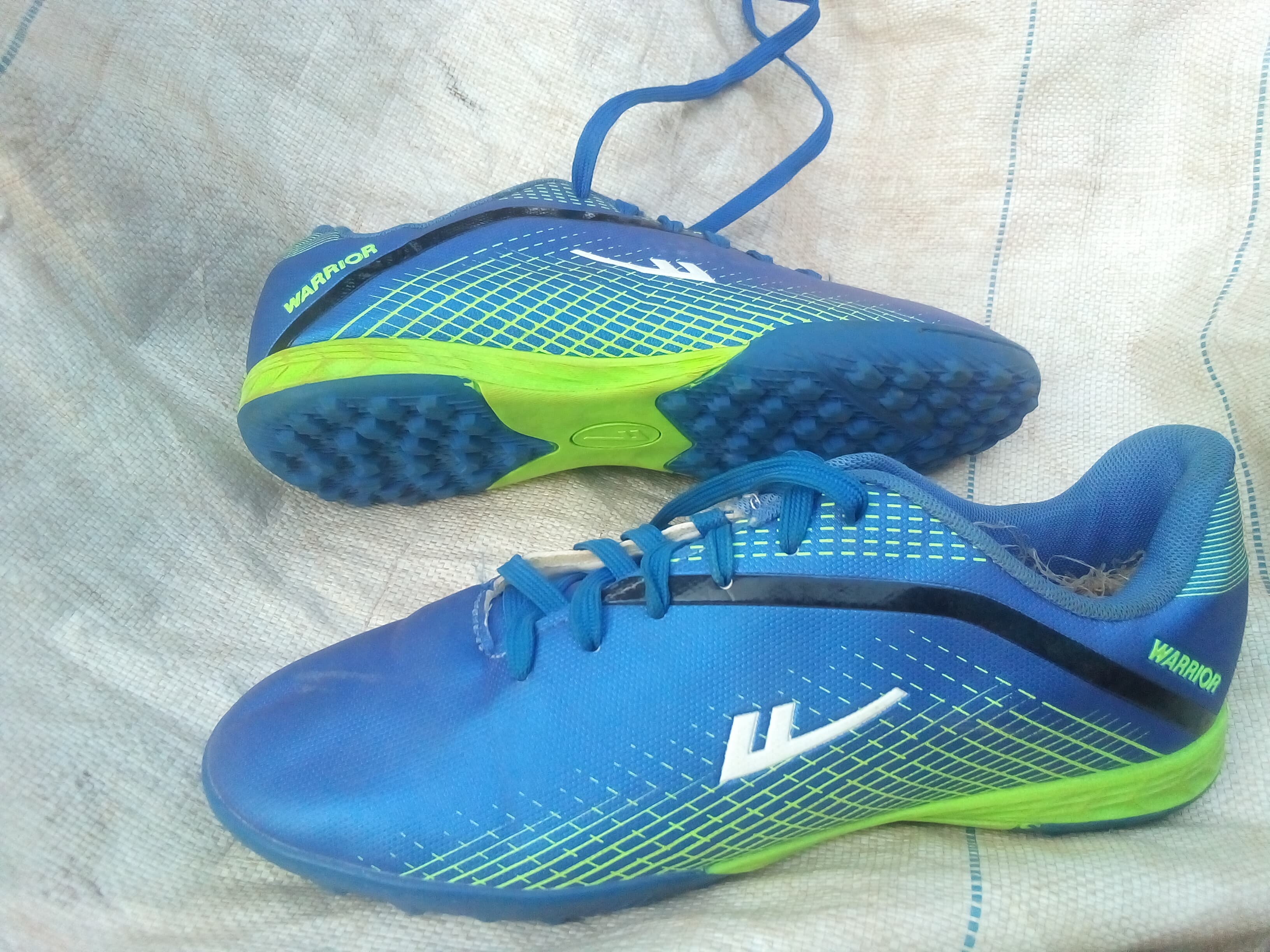 Trainer boots 